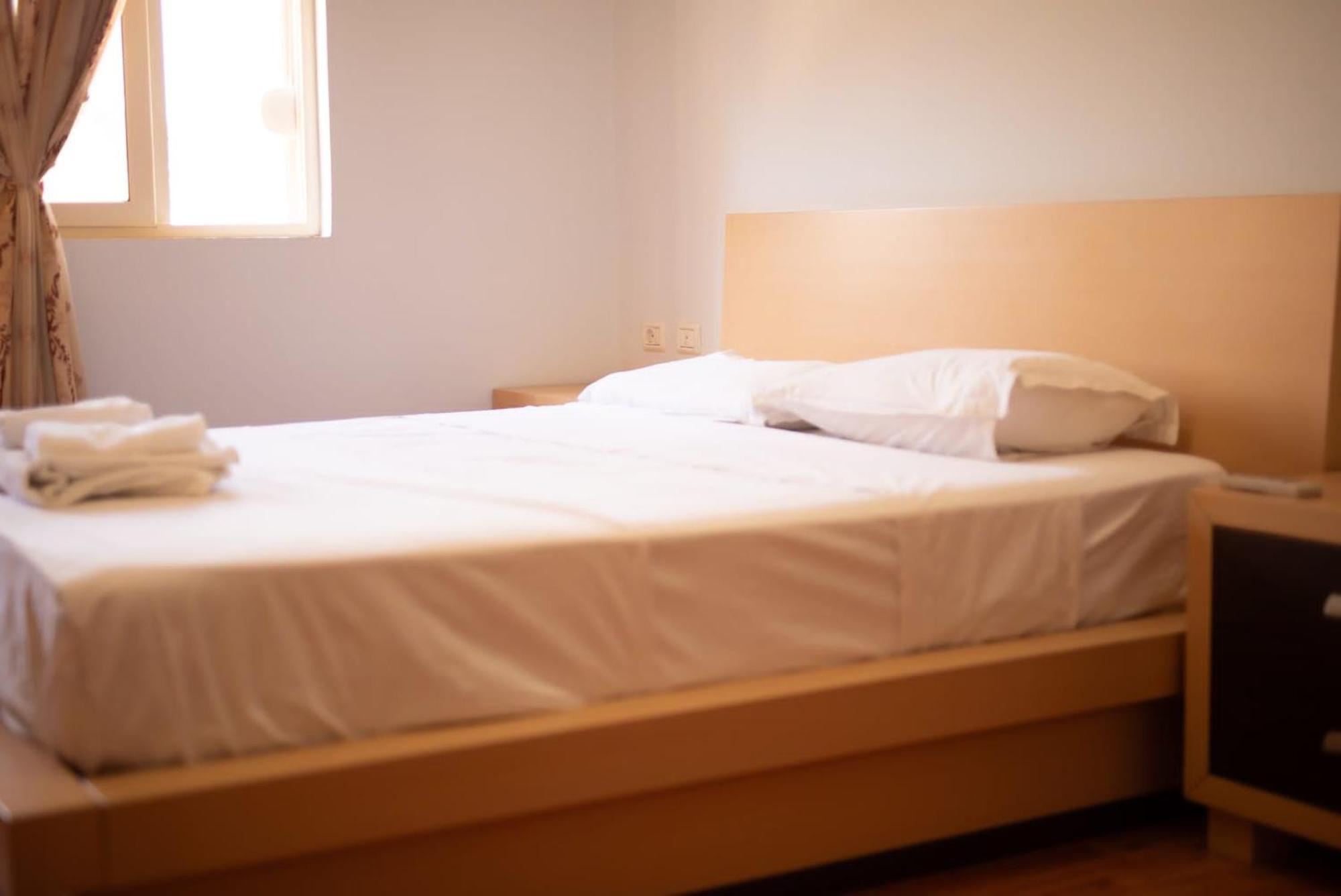 Appartamento Apartament Egzoni City Center Berat Esterno foto